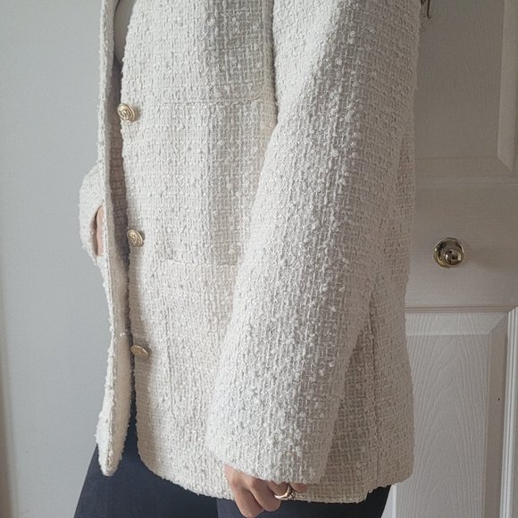 H and m - Picture 2 of 4